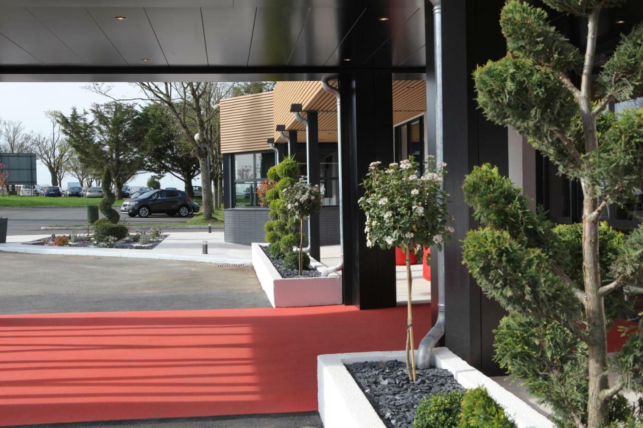 Logis Hotel Relais Saint Jacques - Chateauroux Deols Экстерьер фото