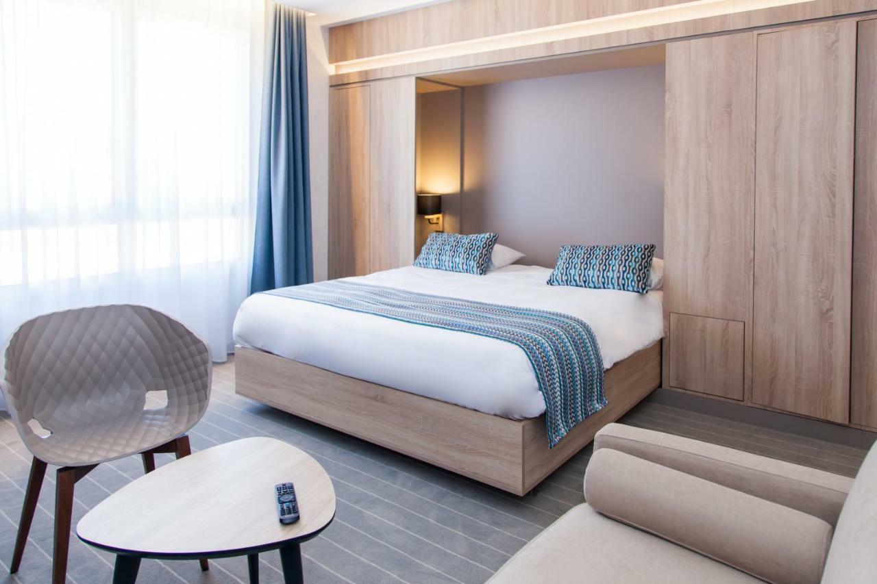 Logis Hotel Relais Saint Jacques - Chateauroux Deols Экстерьер фото